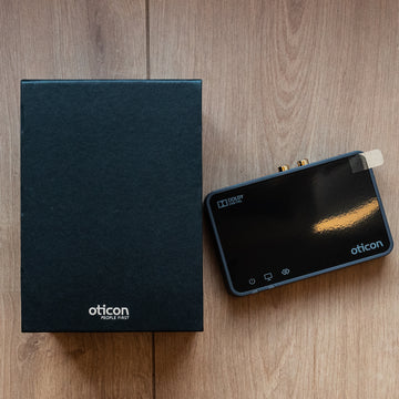 Bild in Slideshow öffnen, Oticon TV Adapter 3.0 - TV Zubehör